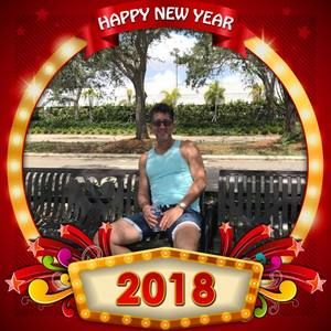 Meet your Posher, Yamil